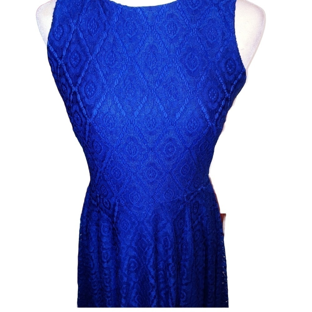 Danny and Nicole Lace Dress 4